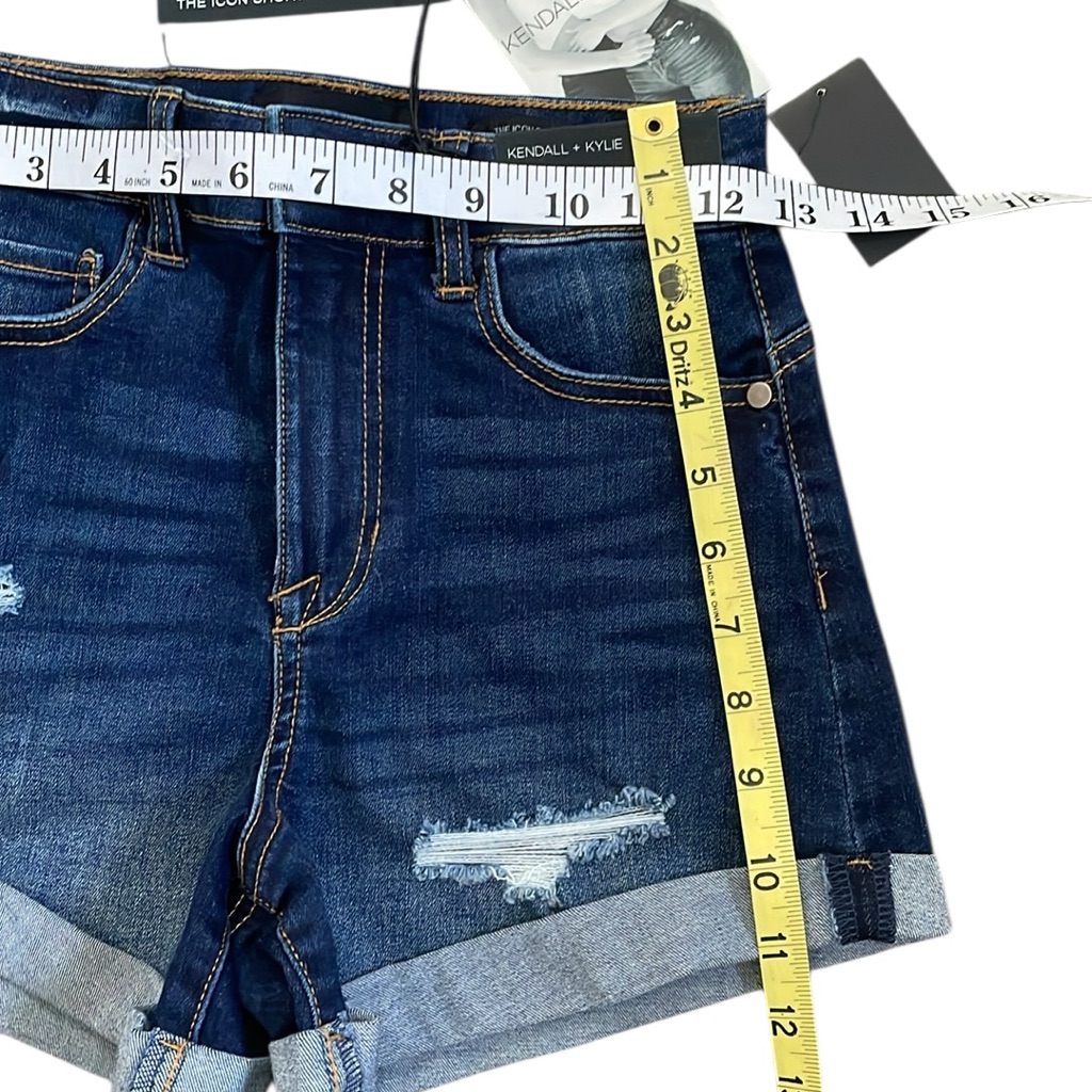Kendall + Kylie The Icon Denim Cuffed Distressed Shorts 1/25 Nwt — image 6 of 8